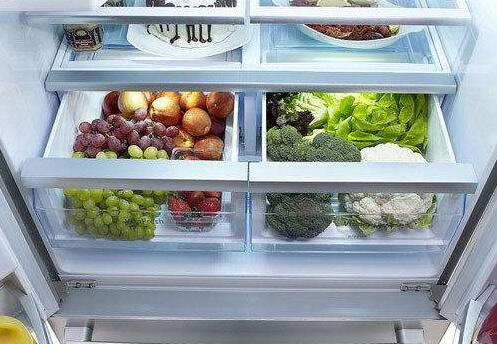 LD乐动 乐动体育食材存储不只控温 美的冰箱温湿精控更保鲜