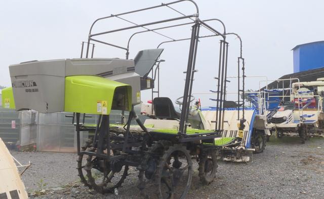 LD乐动 乐动体育新宁:智能农机添动力 春耕跑出“加速度”(图2) LD乐动 乐动体育新宁:智能农机添动力 春耕跑出“加速度”(图2)