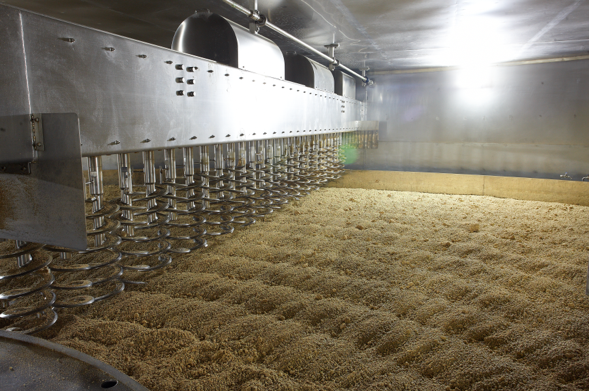 乐动体育解锁中华老字号“海天味业”的发展密码(图2) 乐动体育解锁中华老字号“海天味业”的发展密码(图2)