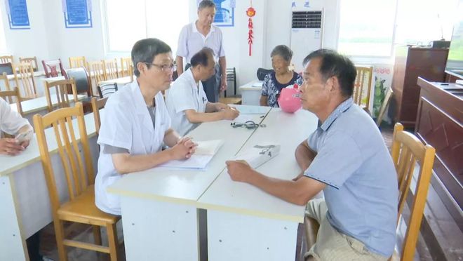 市老科协LD乐动体育:无私奉献夕阳美发挥余热奏凯歌(图9) 市老科协LD乐动体育:无私奉献夕阳美发挥余热奏凯歌(图9)