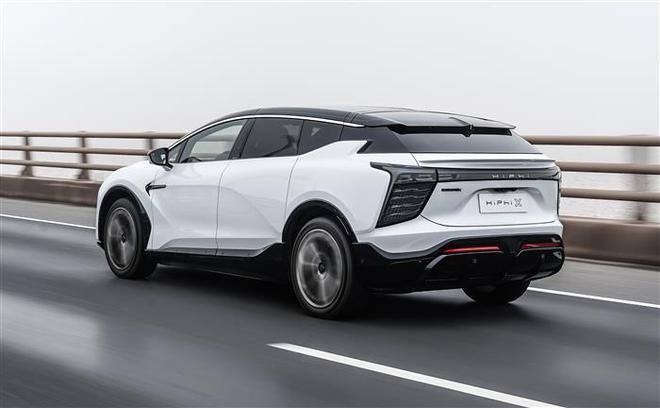 高合汽车推智能微气候系统为LD乐动体育梅雨季出行保驾护航(图4) 高合汽车推智能微气候系统为LD乐动体育梅雨季出行保驾护航(图4)