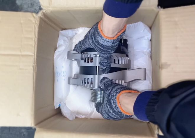 乐动体育双组份发泡胶包装:精密仪器仪表出口海外的防护解决方案(图2) 乐动体育双组份发泡胶包装:精密仪器仪表出口海外的防护解决方案(图2)