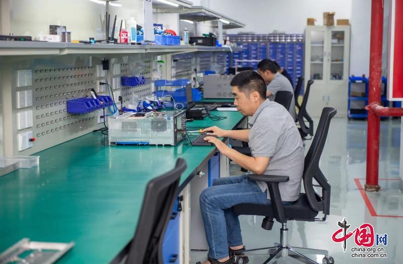 成都坤恒顺维副总经理黄永LD乐动 乐动体育刚：匠心追梦 创新不止(图3)