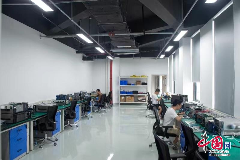 成都坤恒顺维副总经理黄永LD乐动 乐动体育刚：匠心追梦 创新不止(图2)