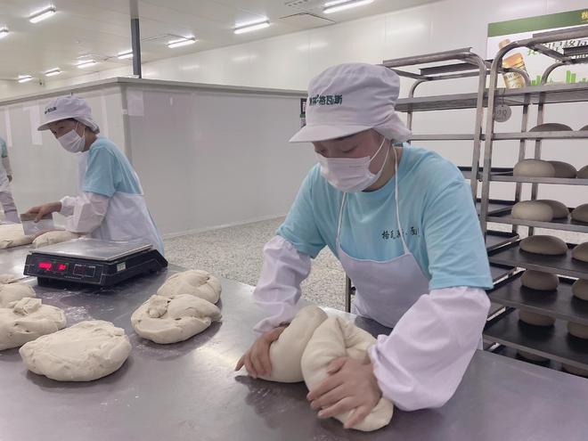 味蕾龙江｜格瓦斯和马迭尔冰棍：一口穿越百年LD乐动 乐动体育(图3)