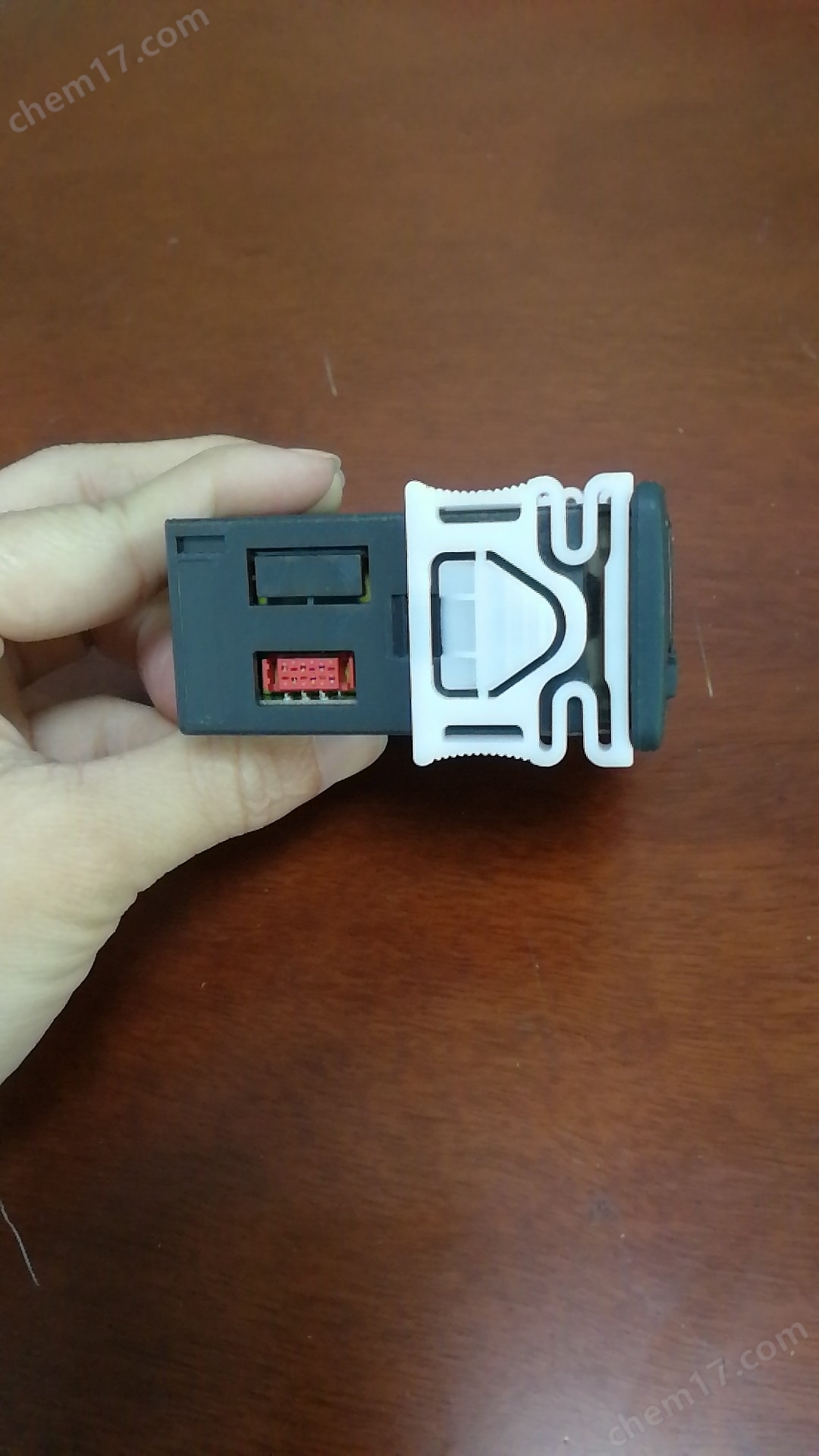 乐动体育 LD体育意大利EVCO温控器TM103AT原装正品