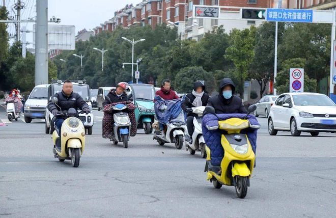 乐动体育为什么有些60V电动车能跑100公里而有的72V车型只续航50公里(图6) 乐动体育为什么有些60V电动车能跑100公里而有的72V车型只续航50公里(图6)