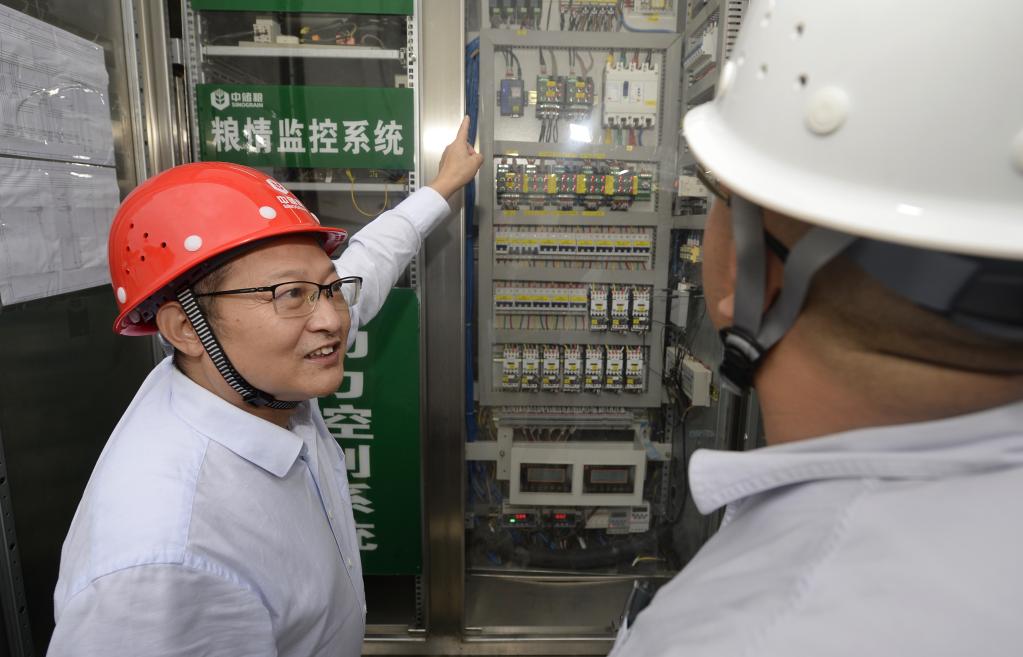 LD乐动体育新华全媒+丨科技赋能守护大国粮仓(图2) LD乐动体育新华全媒+丨科技赋能守护大国粮仓(图2)